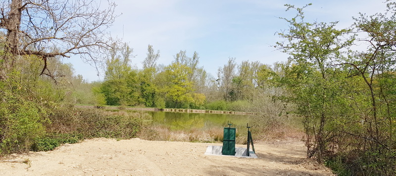 pelle d'étang pour gerer l'eau par le groupe pallay